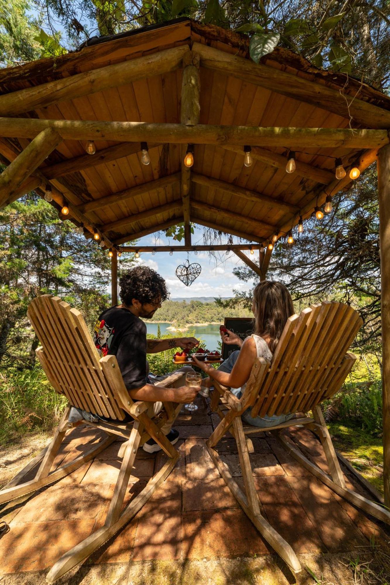 Levit Glamping - Hotel Guatape Penol (Adults Only) Dış mekan fotoğraf