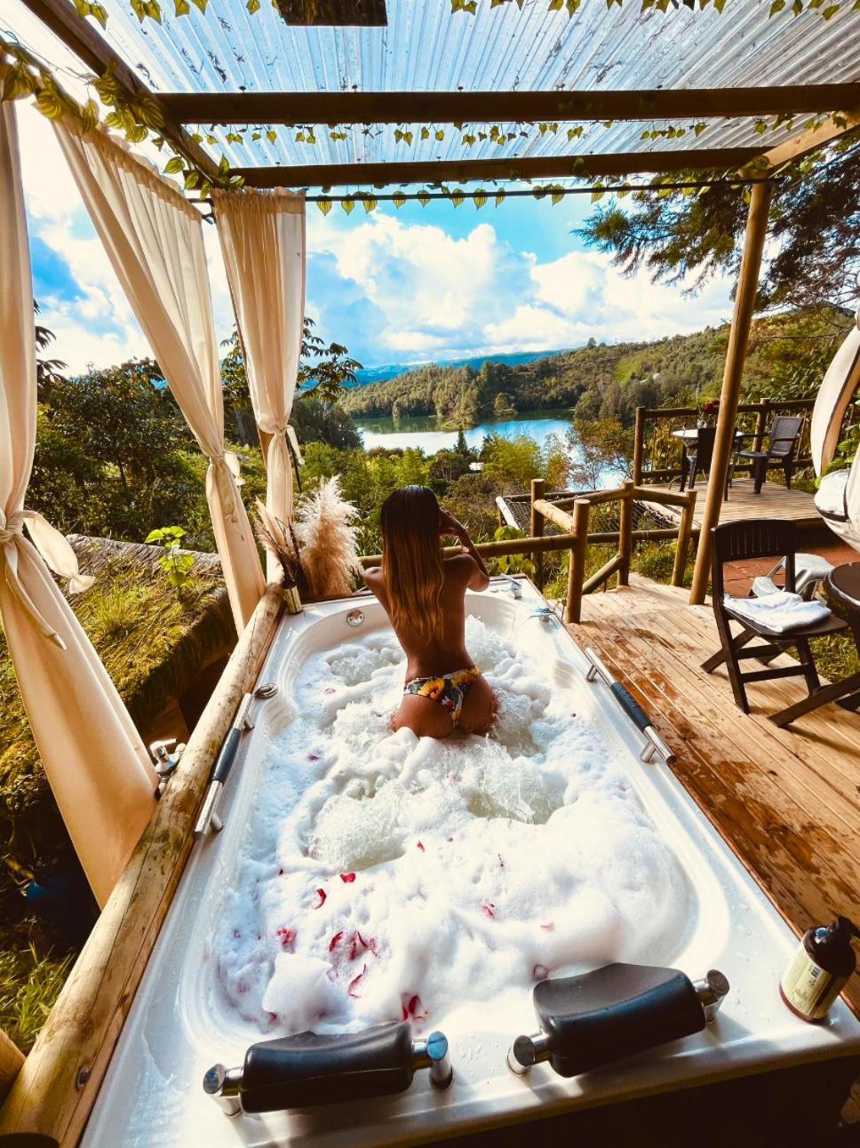Levit Glamping - Hotel Guatape Penol (Adults Only) Dış mekan fotoğraf