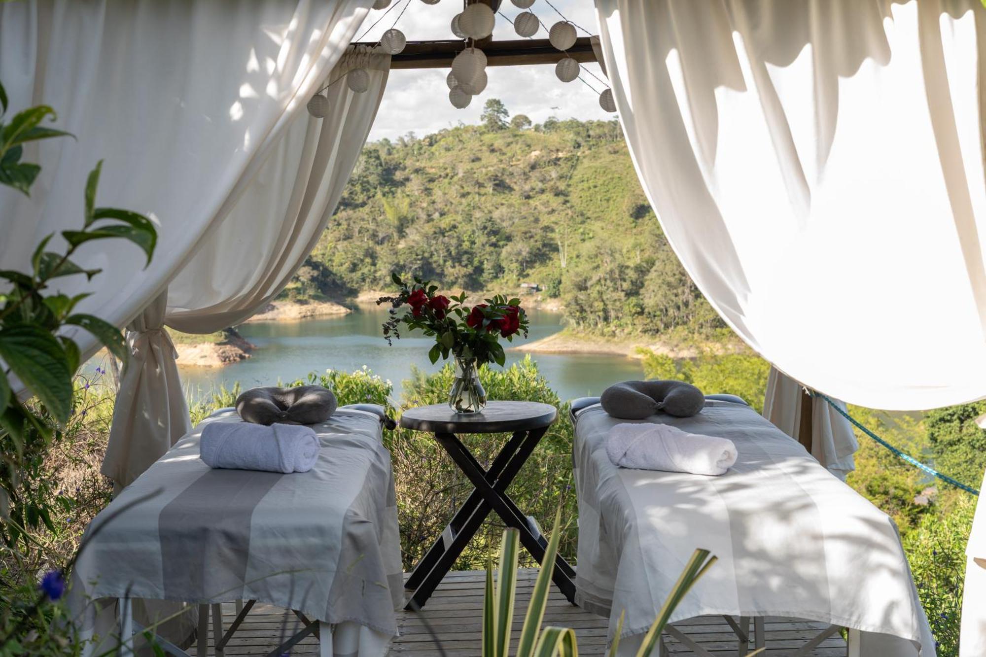 Levit Glamping - Hotel Guatape Penol (Adults Only) Dış mekan fotoğraf